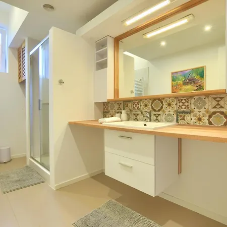 Miwa Apartment